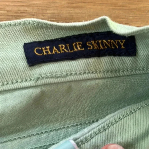 ☘️Lucky Brand Charlie skinny jeans size 6 regular - Picture 3 of 5